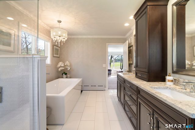 29 Woodland Drive, Avon, CT 06001