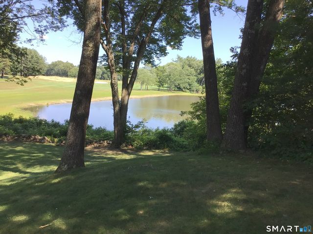 29 Woodland Drive, Avon, CT 06001