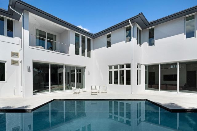 1900 Sabal Palm Drive, Boca Raton, FL 33432