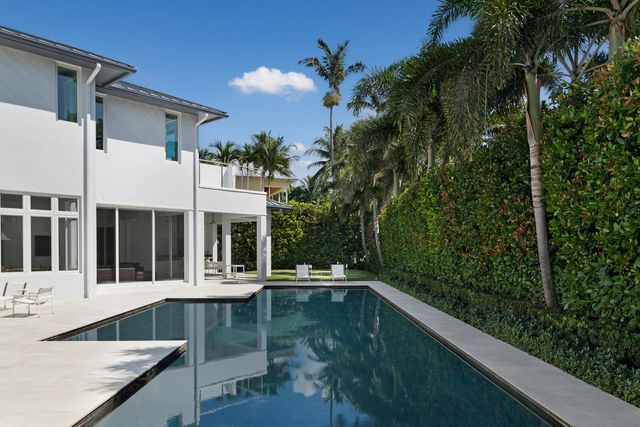 1900 Sabal Palm Drive, Boca Raton, FL 33432