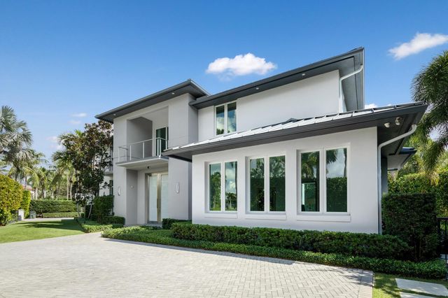 1900 Sabal Palm Drive, Boca Raton, FL 33432