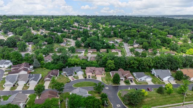 1599 Long Bow Lane, West Carrollton, OH 45449