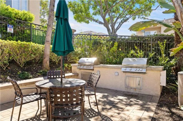 28 Poppy, Irvine, CA 92618