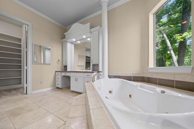 169 Dogwood Lakes Circle, Bullard, TX 75757