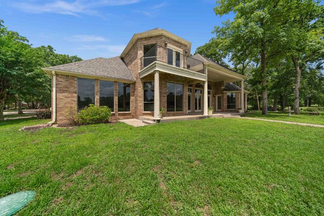 169 Dogwood Lakes Circle, Bullard, TX 75757