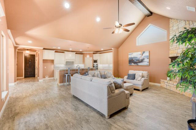 3414 Fountain Way, Granbury, TX 76049