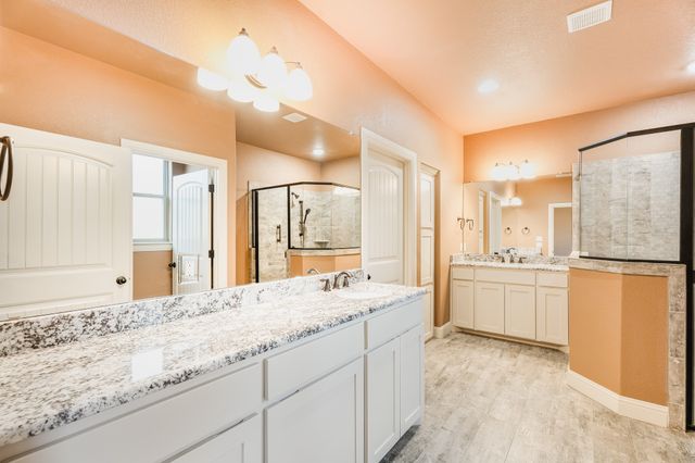 3414 Fountain Way, Granbury, TX 76049