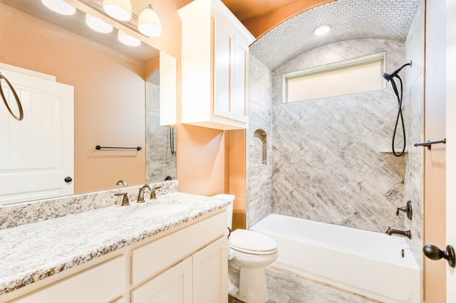 3414 Fountain Way, Granbury, TX 76049