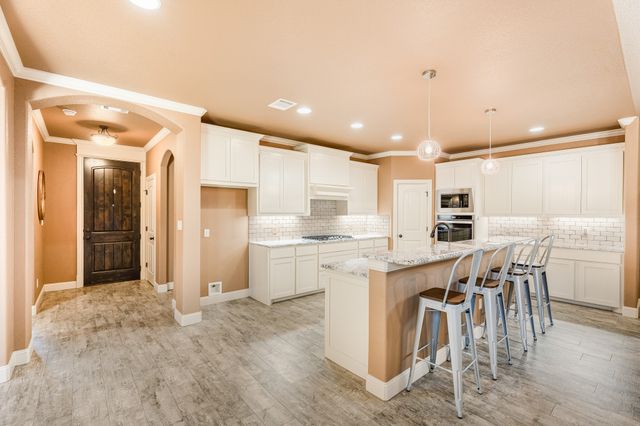 3414 Fountain Way, Granbury, TX 76049