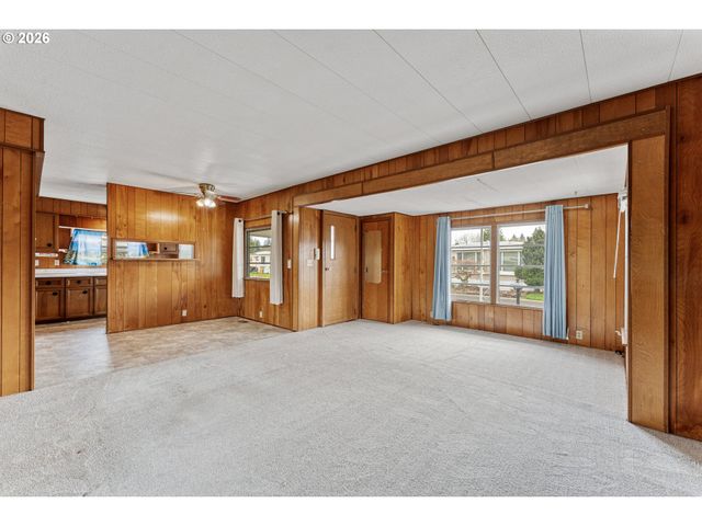 2681 Se RIVER Rd 6, Hillsboro, OR 97123