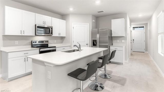 2660 STAR CORAL WAY, North Fort Myers, FL 33903