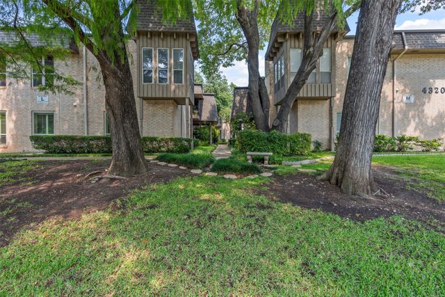 4320 Bellaire Drive S 115W, Fort Worth, TX 76109