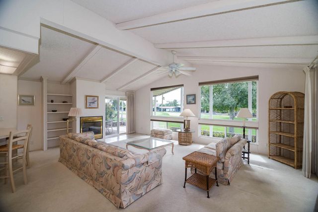 73450 Country Club Drive 302, Palm Desert, CA 92260