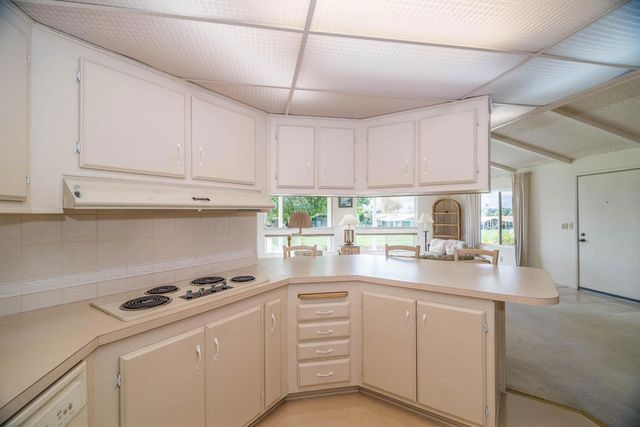 73450 Country Club Drive 302, Palm Desert, CA 92260