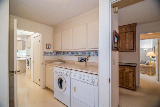 73450 Country Club Drive 302, Palm Desert, CA 92260