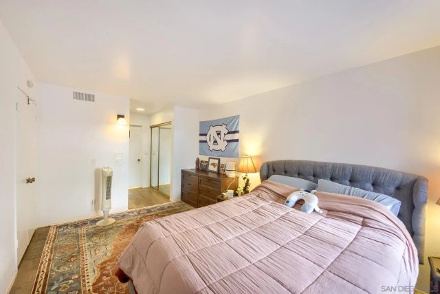 4085 Crystal Dawn 104, San Diego, CA 92122