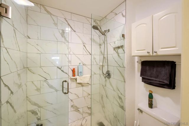 4085 Crystal Dawn 104, San Diego, CA 92122