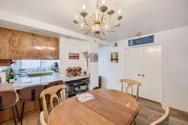 4085 Crystal Dawn 104, San Diego, CA 92122