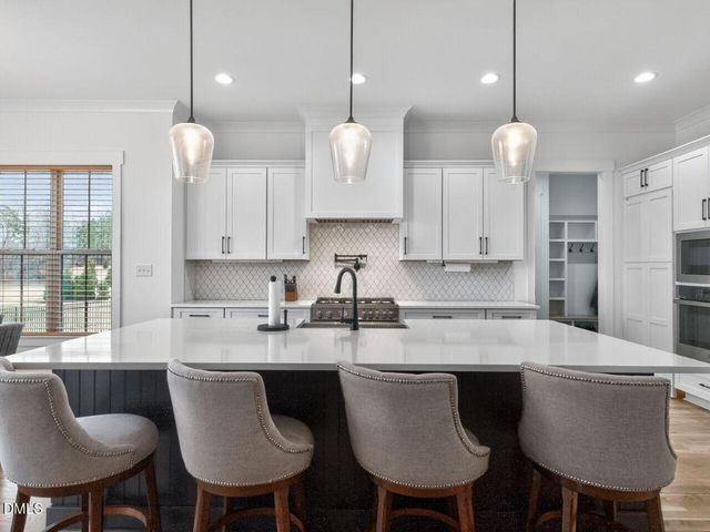 8012 Woodcross Way, Wake Forest, NC 27587