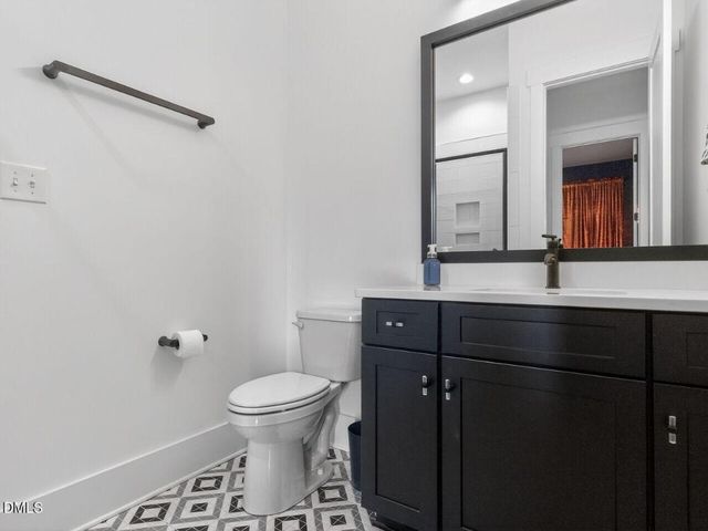 8012 Woodcross Way, Wake Forest, NC 27587