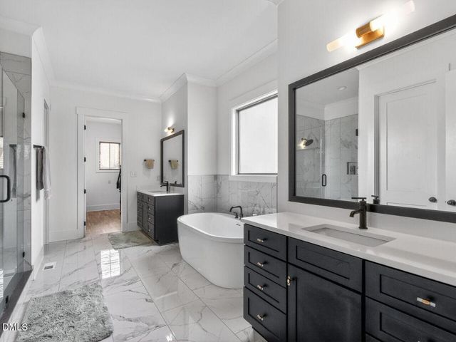 8012 Woodcross Way, Wake Forest, NC 27587