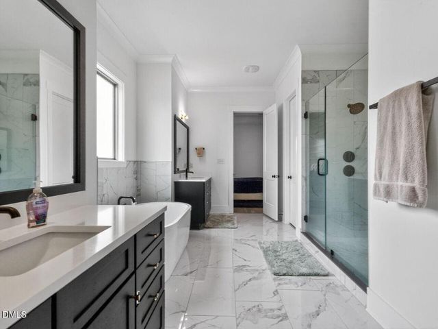 8012 Woodcross Way, Wake Forest, NC 27587