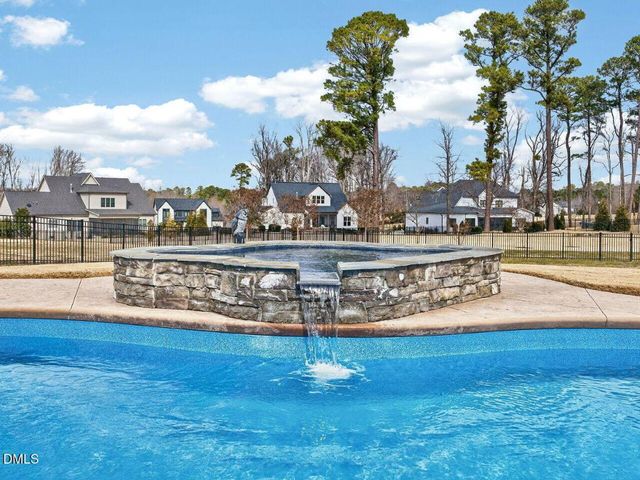 8012 Woodcross Way, Wake Forest, NC 27587