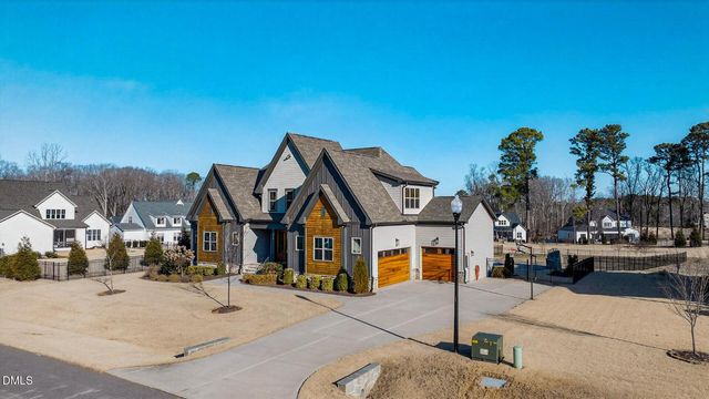 8012 Woodcross Way, Wake Forest, NC 27587