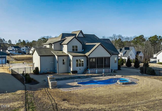 8012 Woodcross Way, Wake Forest, NC 27587