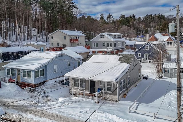 107 4th Street, Malta, NY 12866