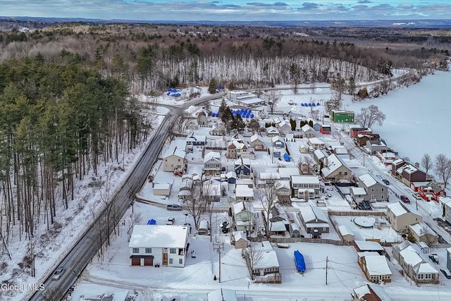 107 4th Street, Malta, NY 12866