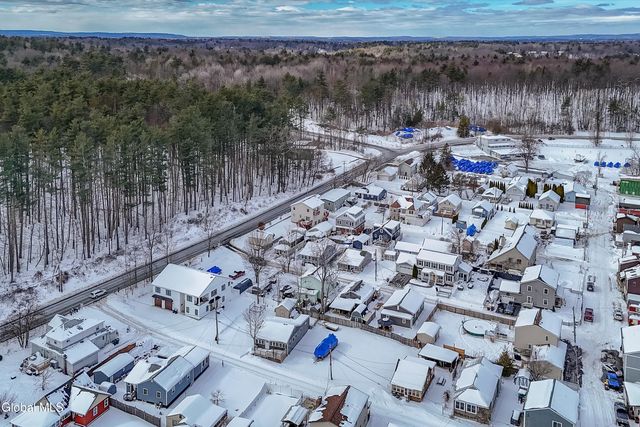 107 4th Street, Malta, NY 12866