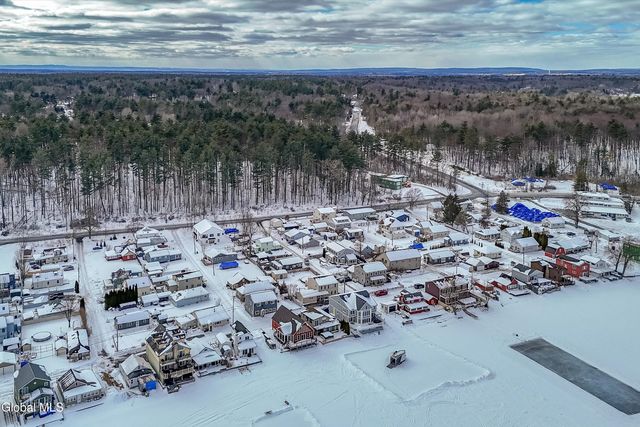 107 4th Street, Malta, NY 12866