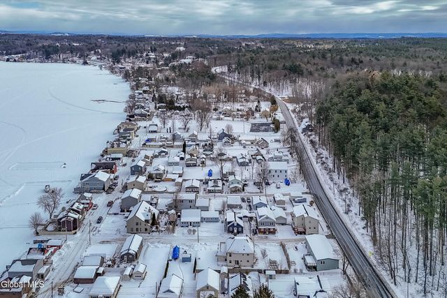 107 4th Street, Malta, NY 12866