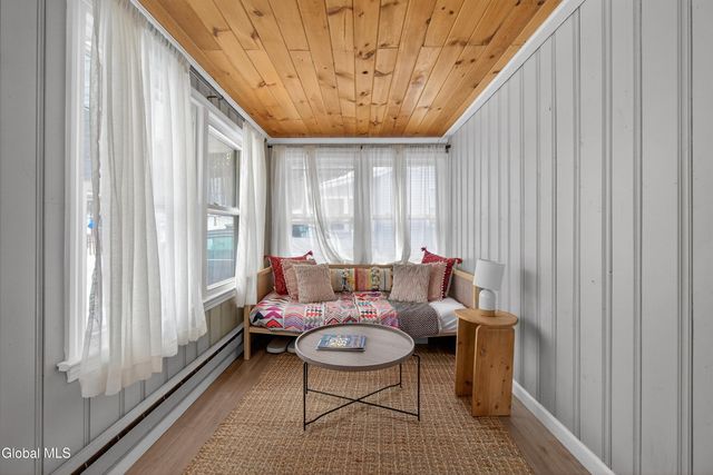 107 4th Street, Malta, NY 12866