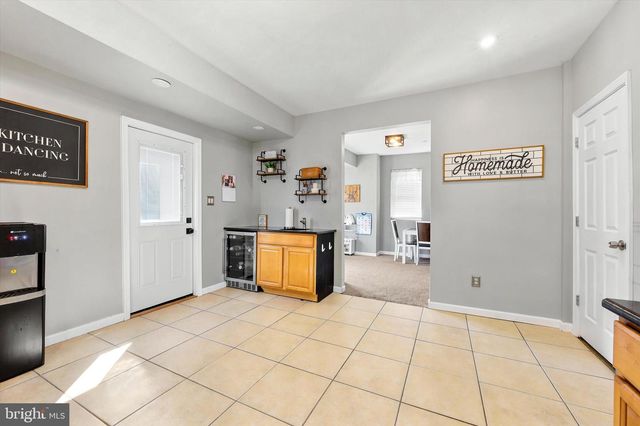 1433 BLUEBALL, Linwood, PA 19061