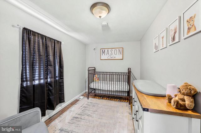 1433 BLUEBALL, Linwood, PA 19061
