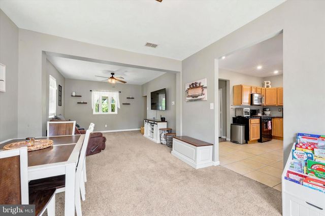 1433 BLUEBALL, Linwood, PA 19061