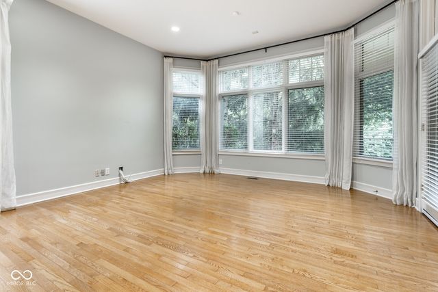 465 McLaren Lane, Carmel, IN 46032