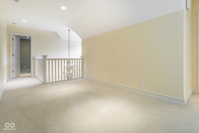 465 McLaren Lane, Carmel, IN 46032