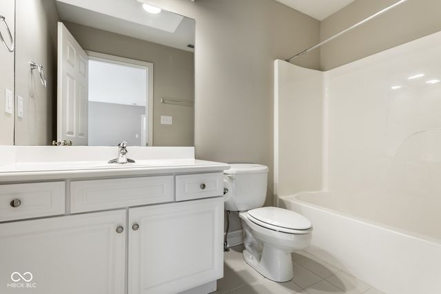 465 McLaren Lane, Carmel, IN 46032