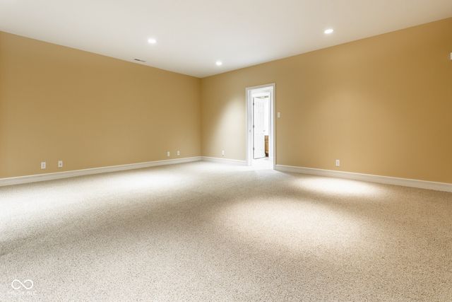 465 McLaren Lane, Carmel, IN 46032
