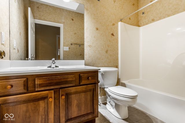 465 McLaren Lane, Carmel, IN 46032