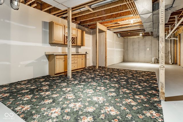 465 McLaren Lane, Carmel, IN 46032