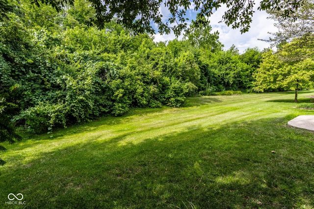 465 McLaren Lane, Carmel, IN 46032