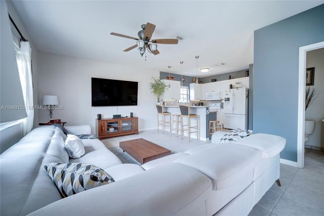 9837 SW 159th Ct, Miami, FL 33196