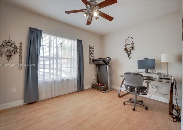 9837 SW 159th Ct, Miami, FL 33196