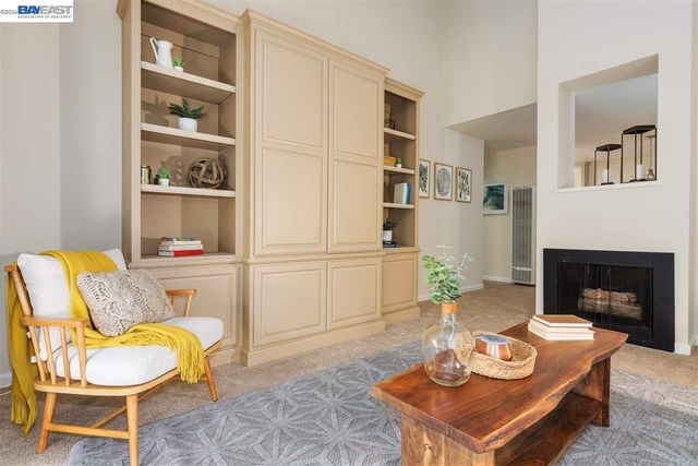 2734 OAK ROAD UNIT 110, Walnut Creek, CA 94597