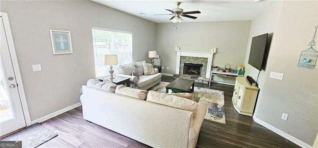 22 Oakbrook Drive SW, Cartersville, GA 30120