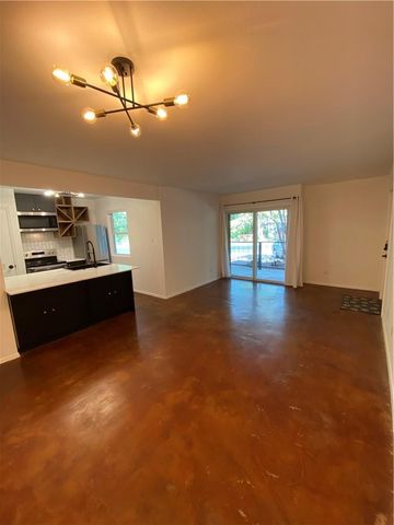 2119 Oxford Ave B, Austin, TX 78704